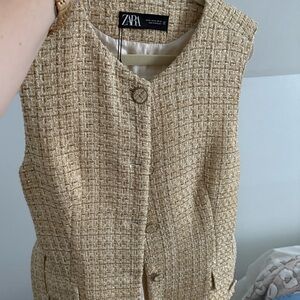 NWT Zara vest